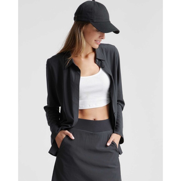 Quince Performance Tech Blouse Shirt Black M Everyday Essentials Office Casual - Picture 3 of 9
